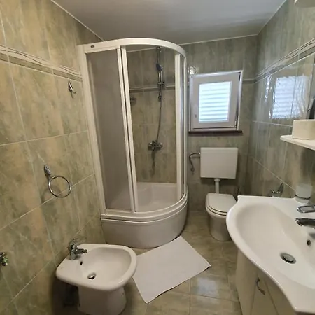 Apartmani Vrtlici Zdenka Stara Novalja Exterior photo