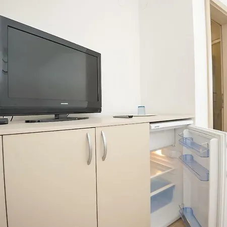 Apartmani Vrtlici Zdenka Stara Novalja Exterior photo
