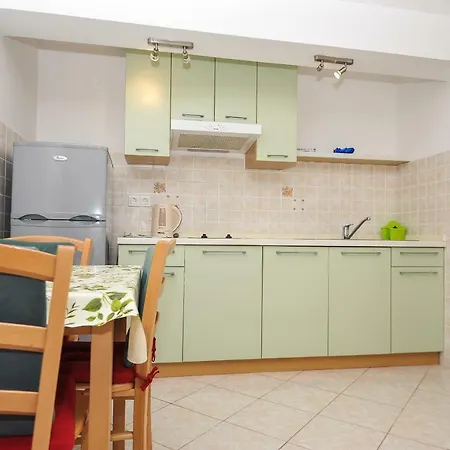 Apartmani Vrtlici Zdenka Stara Novalja Exterior photo