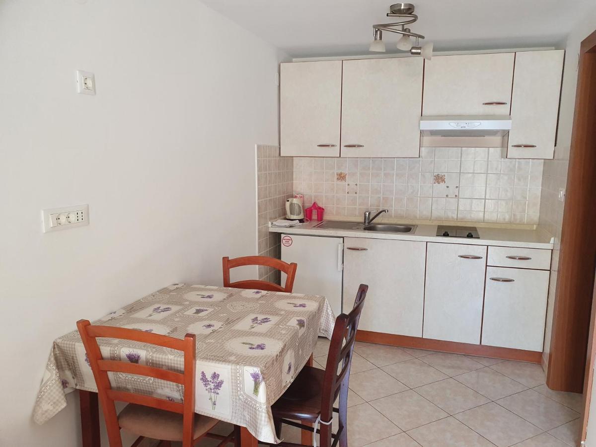 Apartment Vrtlici Zdenka Stara Novalja