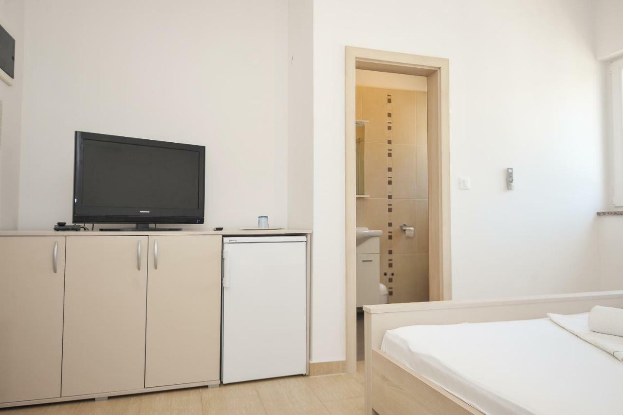 Vrtlici Zdenka Apartment Stara Novalja