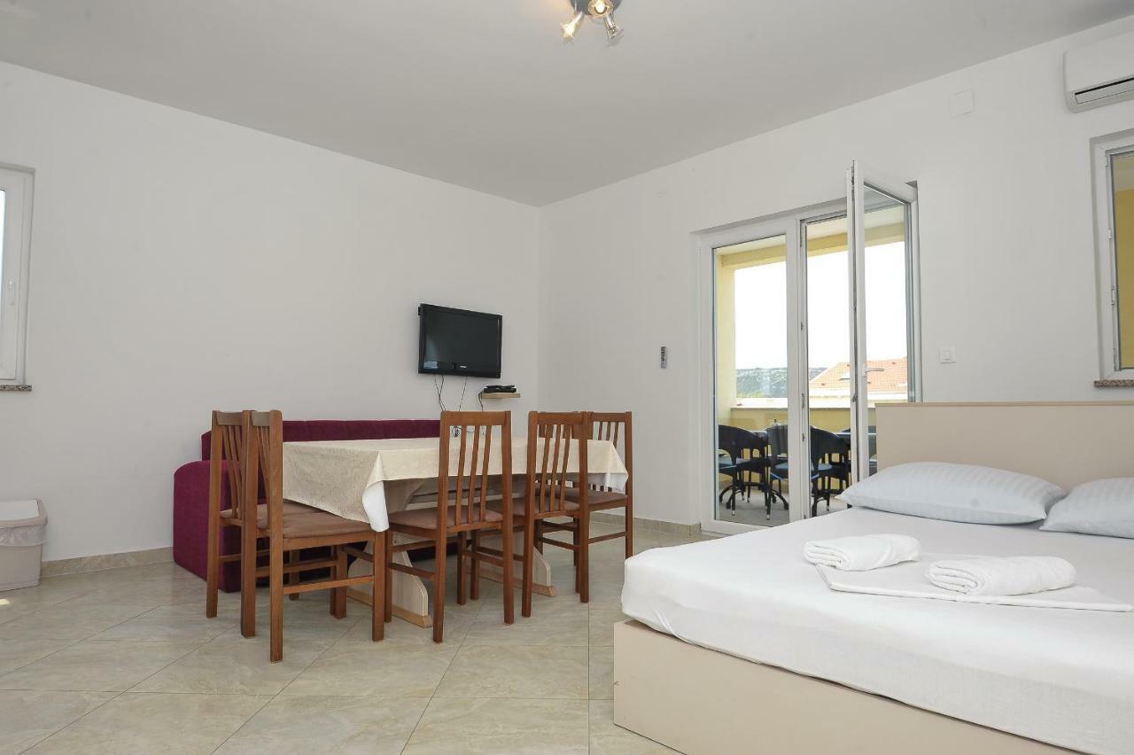 Apartment Vrtlici Zdenka