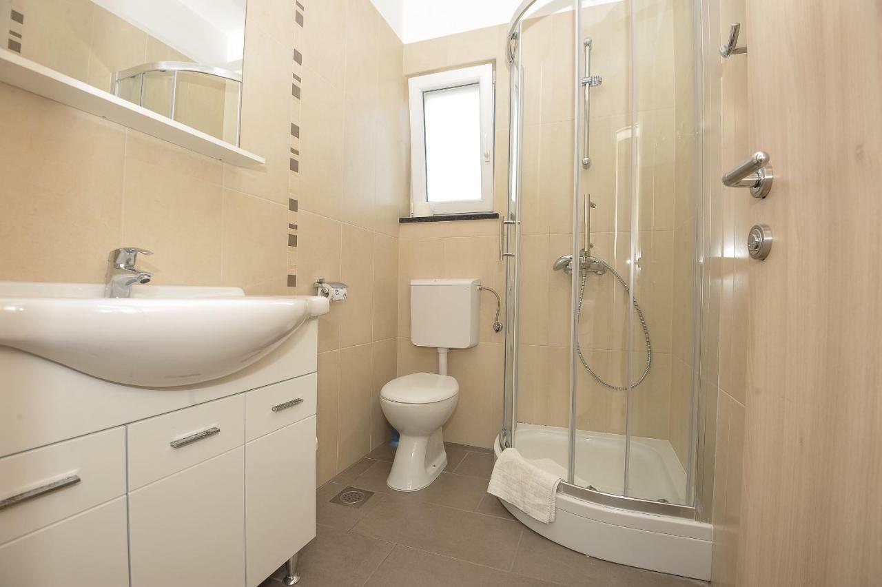 Apartment Vrtlici Zdenka Stara Novalja