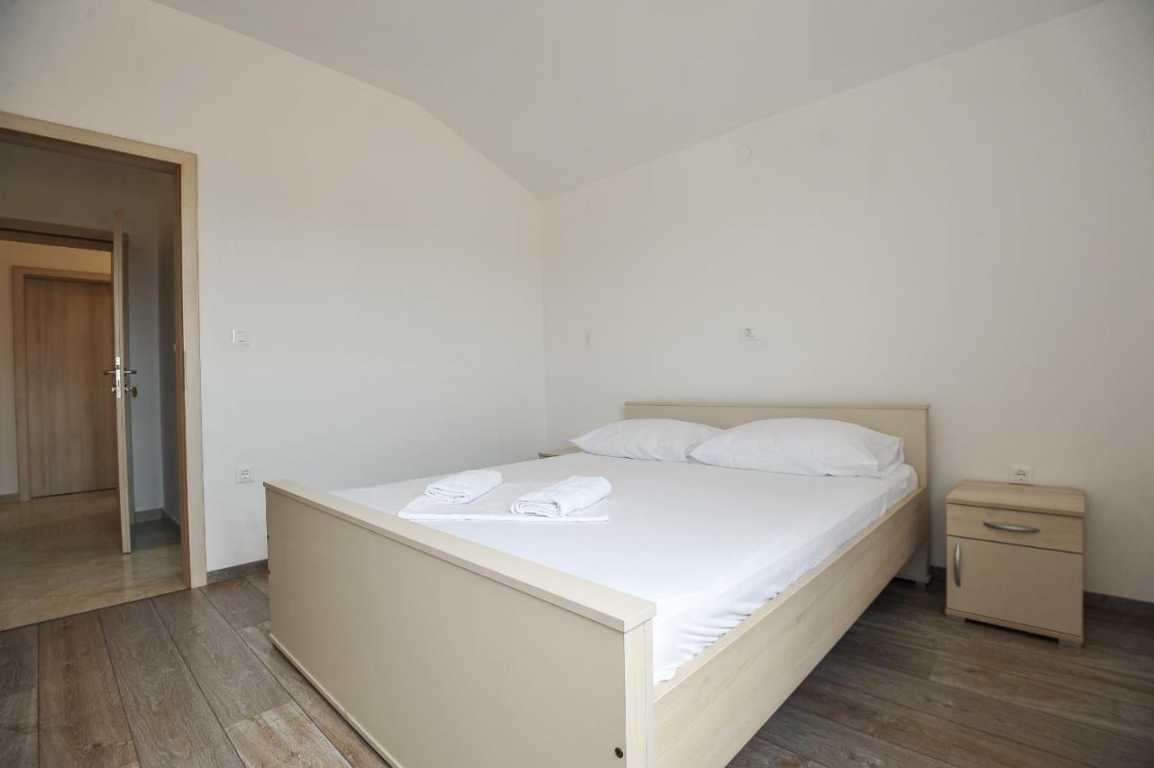 Apartment Vrtlici Zdenka Stara Novalja