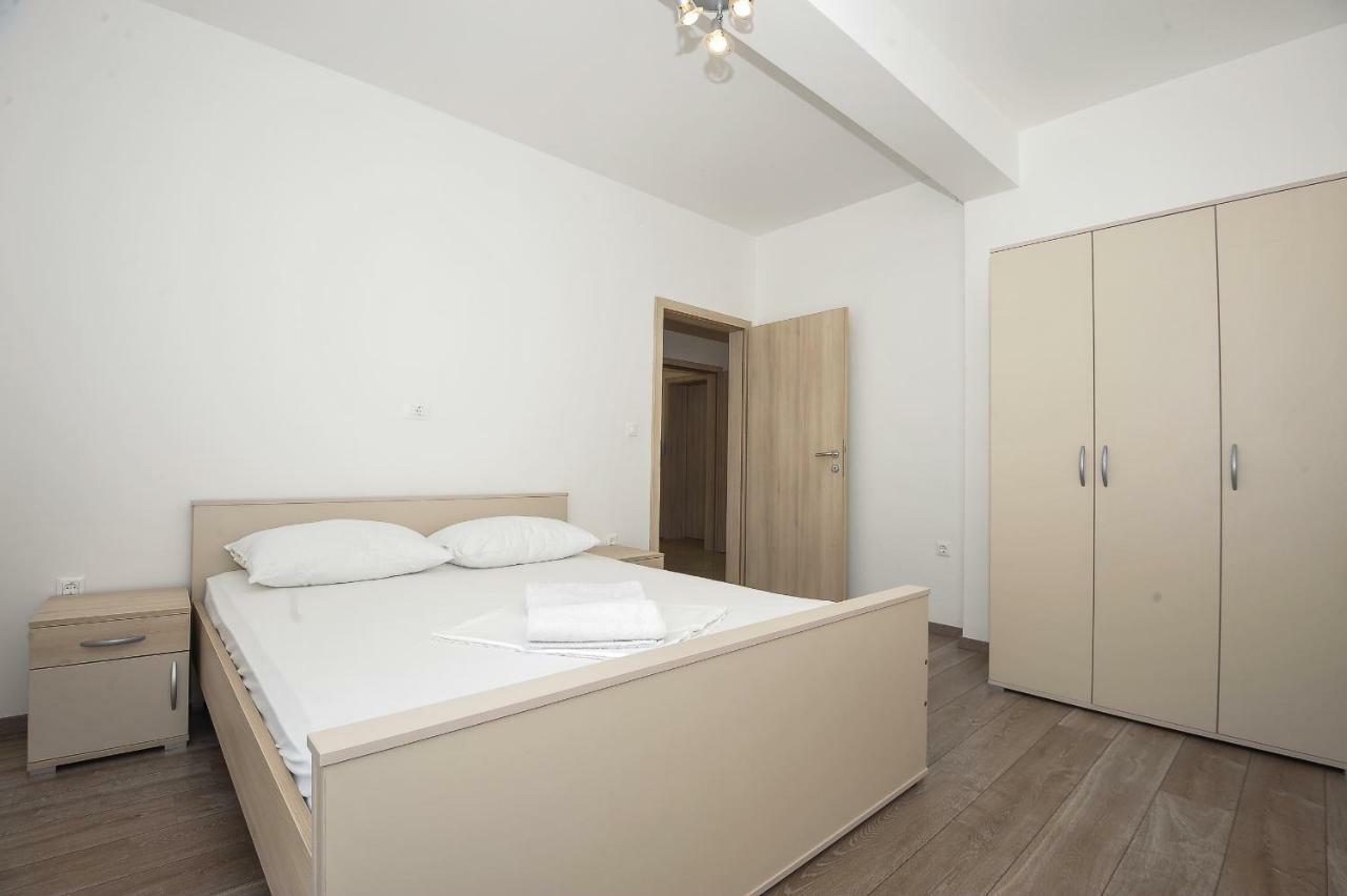 Vrtlici Zdenka *